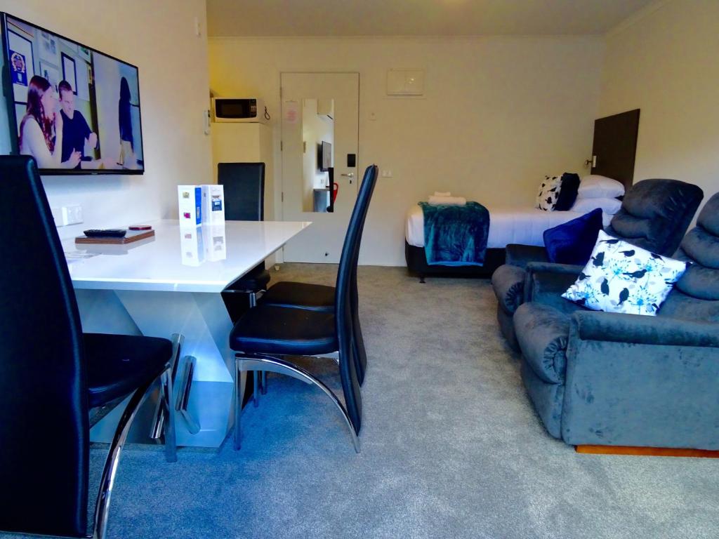 BKs Premier Motel Hamilton - Resim 31