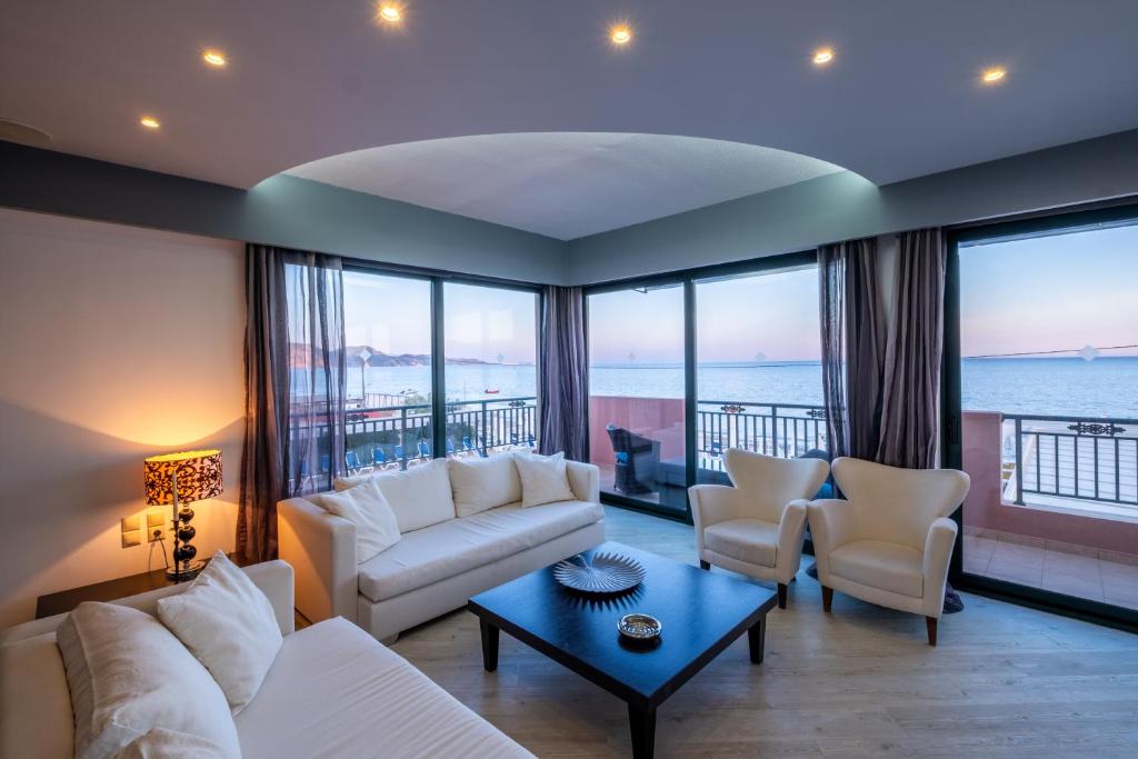 Posezení v ubytování Mediterranean Beach Resort