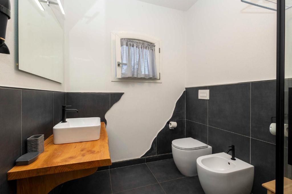 La Pineta nel Borgo - Quarto Duplo Com Banheiro Compartilhado