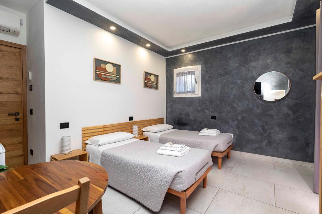 La Pineta nel Borgo - Quarto Duplo Com Banheiro Compartilhado