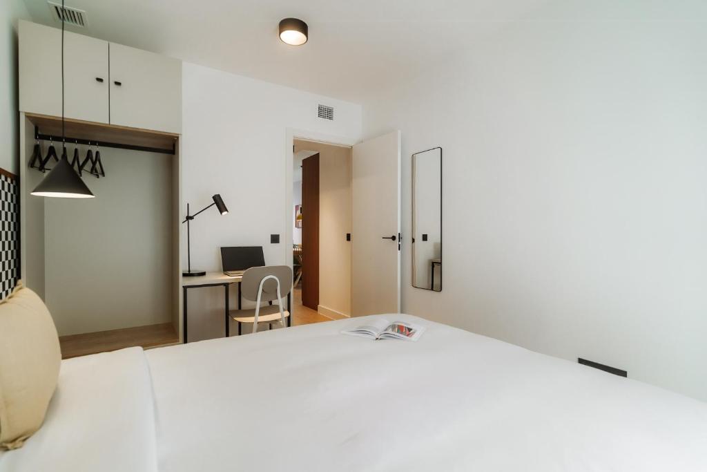 Via Monte Apartments by Olala Homes - 7