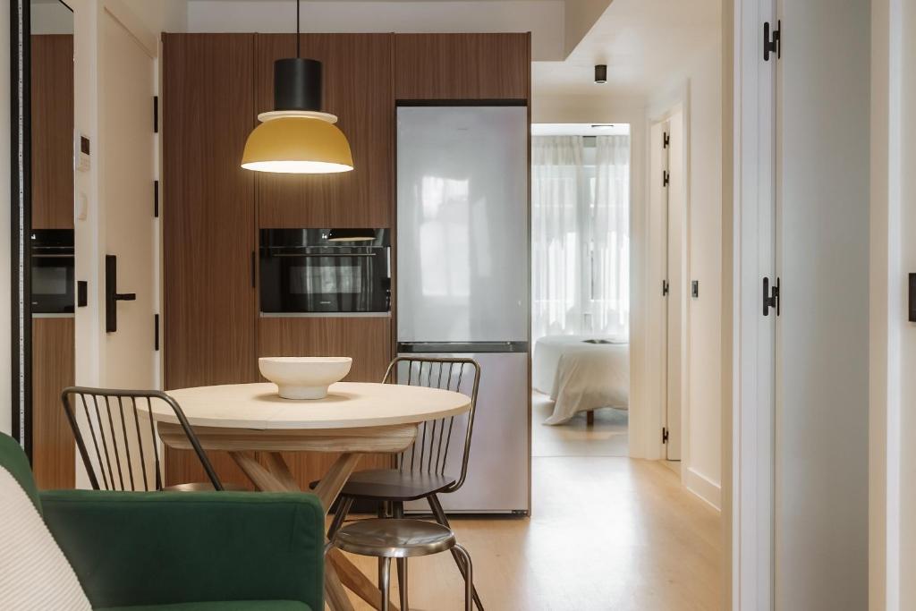 Via Monte Apartments by Olala Homes - 16