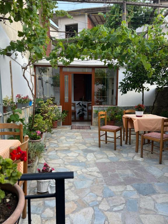 Zahrada ubytování Luigi Guest House