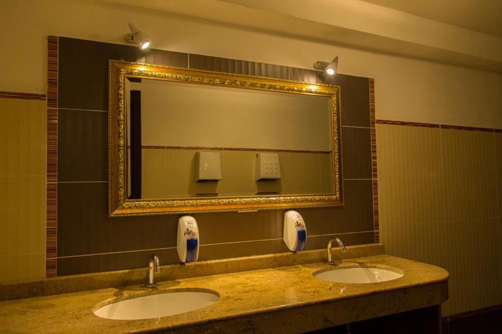 Koupelna v ubytování Albergo della Posta