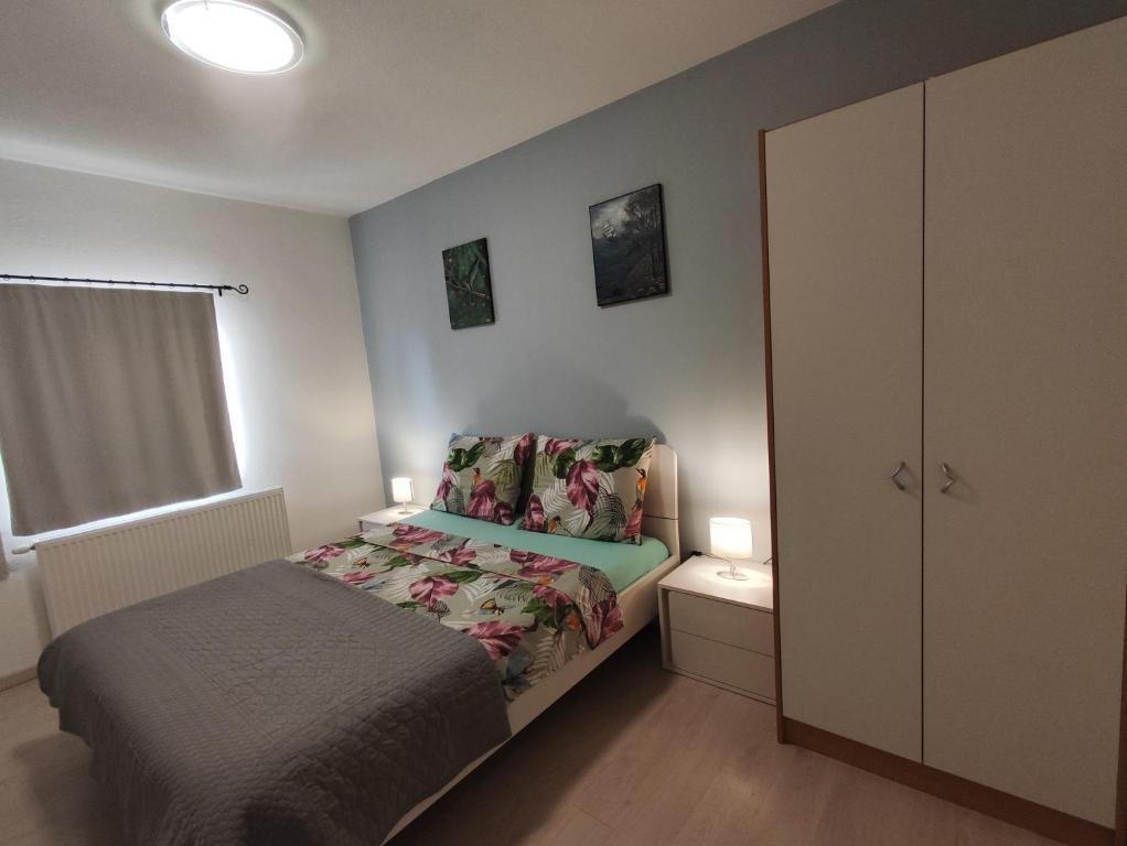 Postel nebo postele na pokoji v ubytování Kuća za odmor EMA