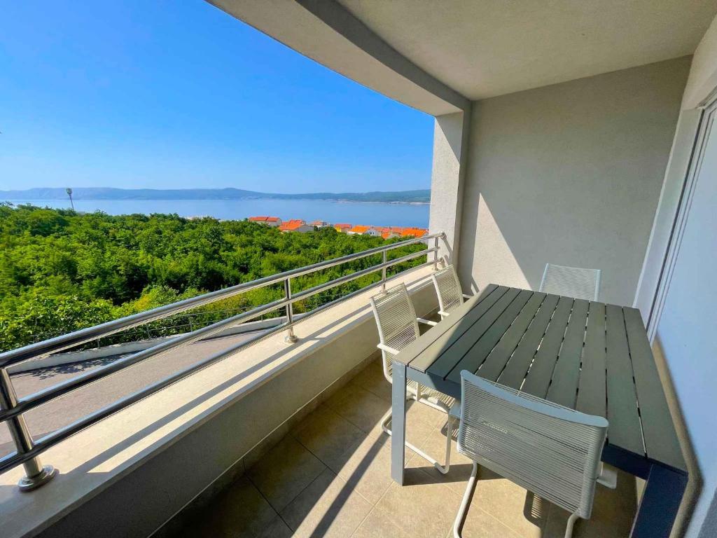 Balkón alebo terasa v ubytovaní Apartment in Crikvenica 42636