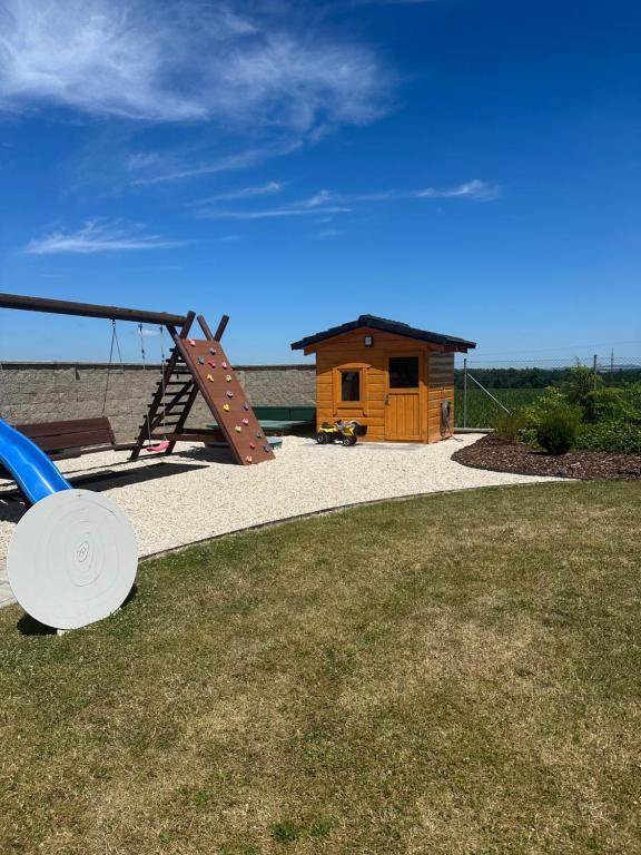 Fotografie z fotogalerie ubytování House&Garden&Pool v destinaci Slapy