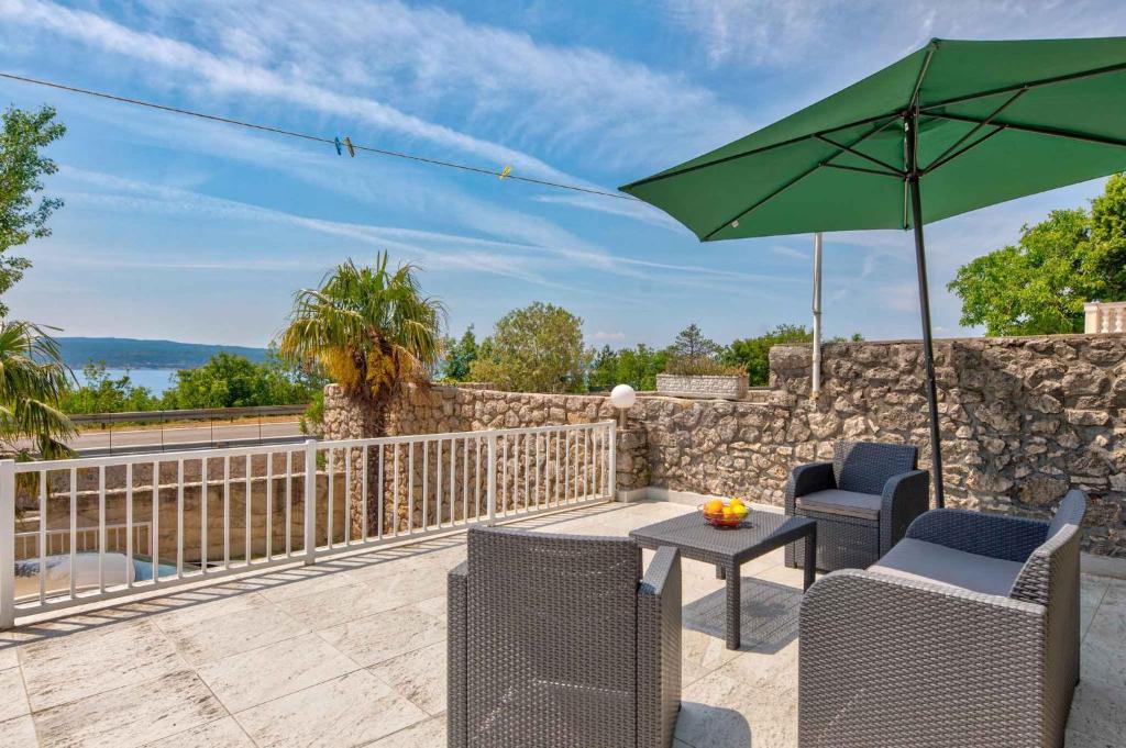 Apartment in Crikvenica 39149