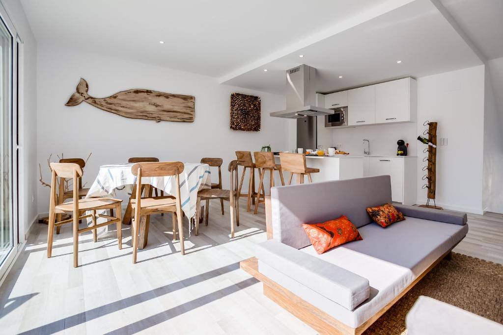 Kuchyň nebo kuchyňský kout v ubytování Vista Roses Mar - Villas Batik