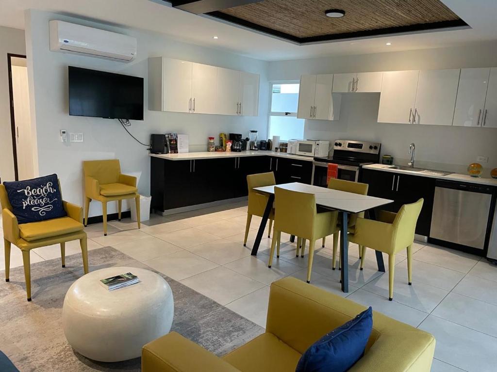 Η κουζίνα ή μικρή κουζίνα στο Ciudad del Mar 31