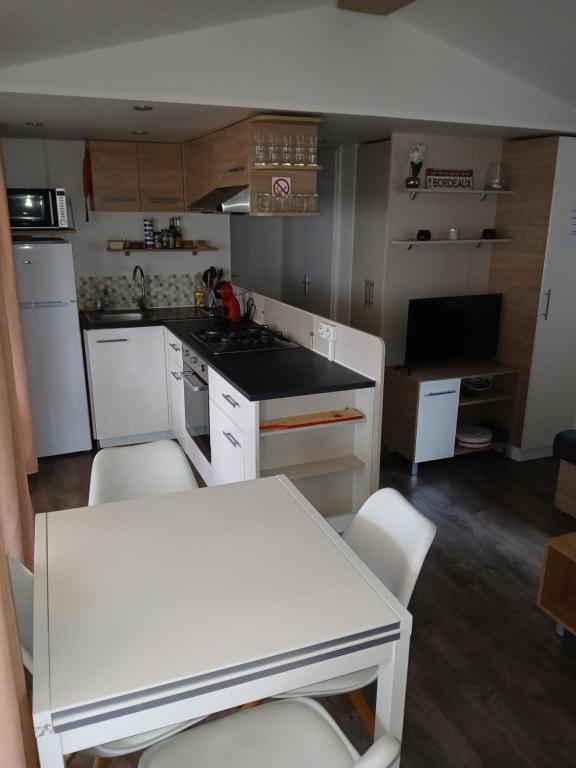 Kuchyň nebo kuchyňský kout v ubytování sweet mobil-home