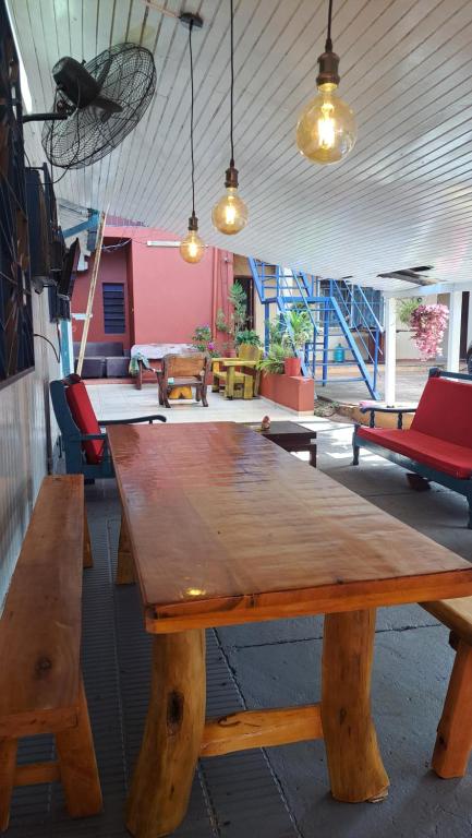 Posezení v ubytování Hummingbird Hostel