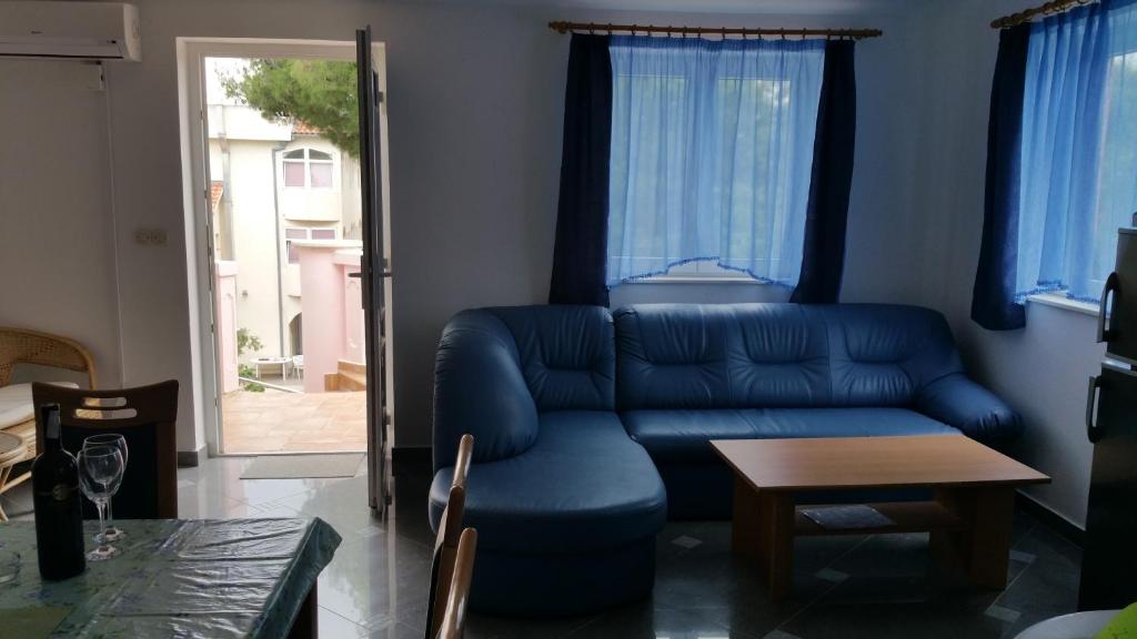 Posedenie v ubytovaní Gardenia Apartments
