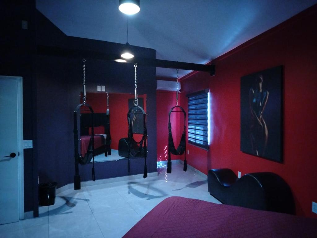 Postel nebo postele na pokoji v ubytování Lizvan Hotel-Motel