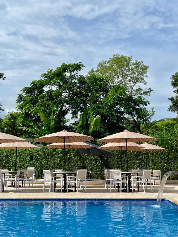 Bazén v ubytování Ivanna Hotel Campestre nebo v jeho okolí