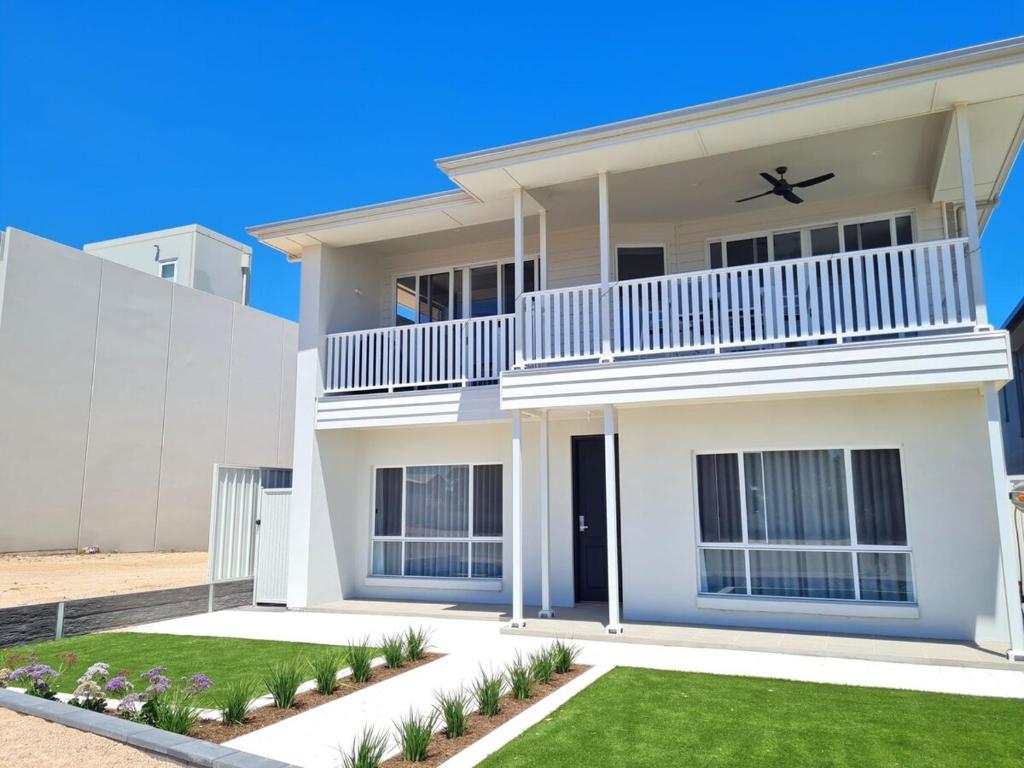 Το κτήριο όπου στεγάζεται  η παραθεριστική κατοικία