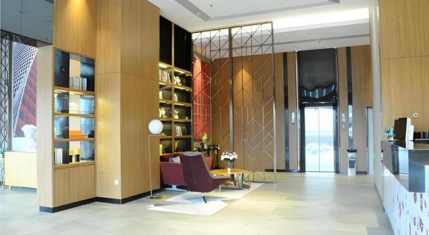 Снимка в галерията на Borrman Hotel Zhanjiang Xuwen Port Terminal в Xuwen