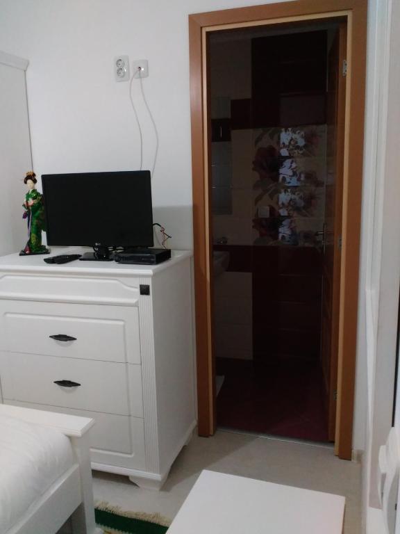 A television and/or entertainment centre at Villa Avdira