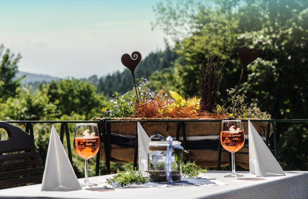 Nápoje v ubytování Hotel Merkurwald - Restaurant Wolpertinger