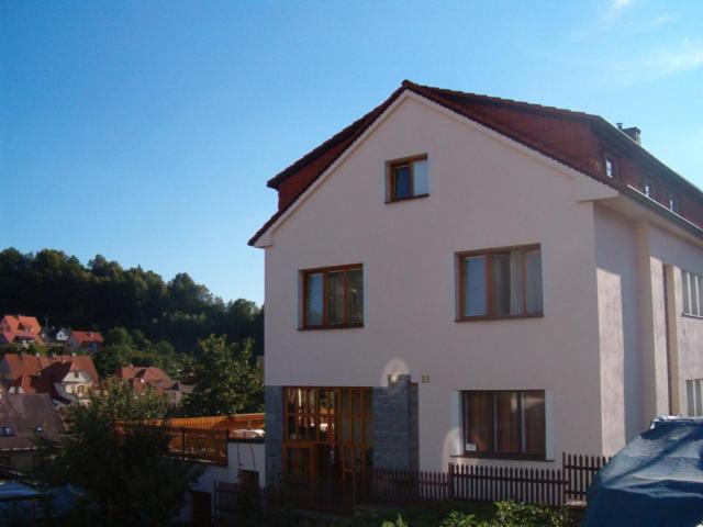 Budova, kde se bed and breakfast nachází