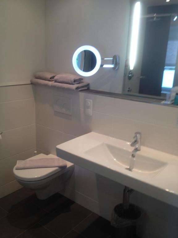 Koupelna v ubytování Seehotel Lilly