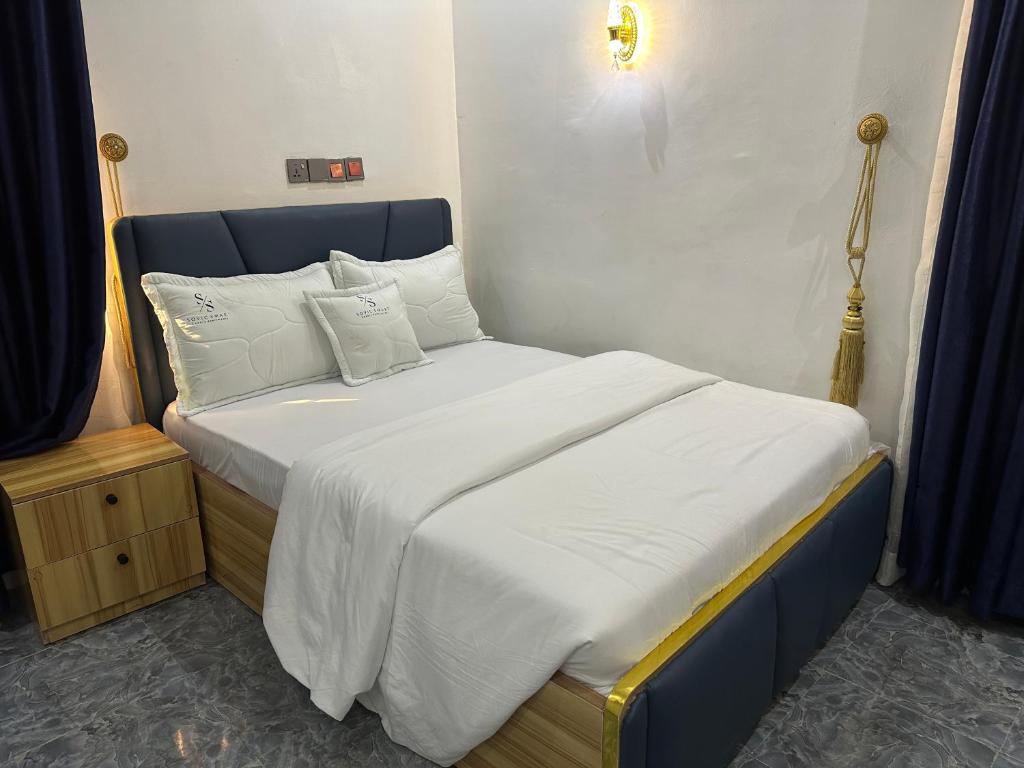 Postel nebo postele na pokoji v ubytování Sovic Smart Apartments