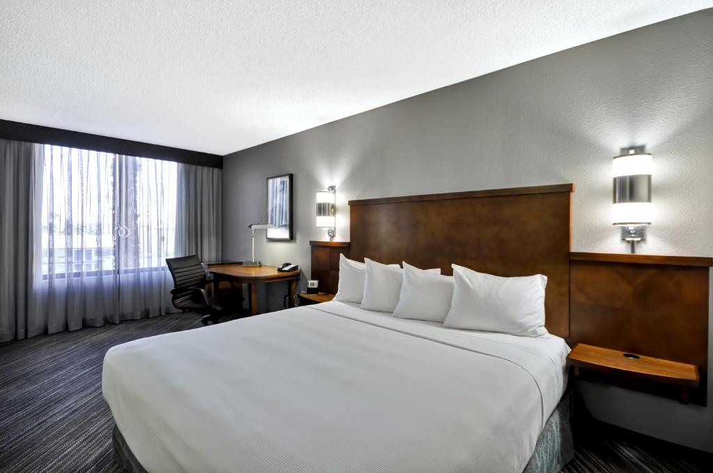 Hyatt Place Las Vegas - 