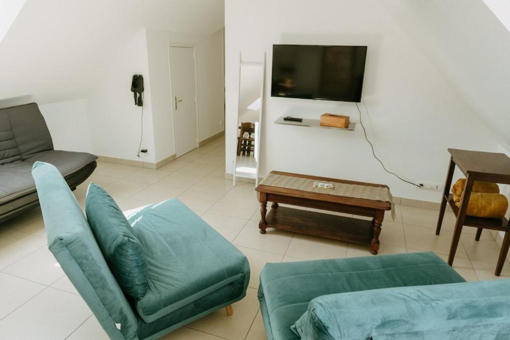 Logis Hôtel du Château - Appartement 2 Chambres Avec Vue Sur Jardin