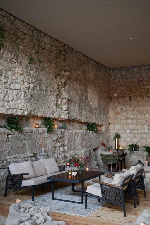 Posezení v ubytování Heritage Hotel Maskovica Han