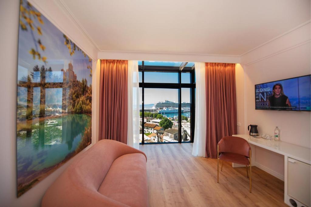 Hotel Luxe - Resim 5