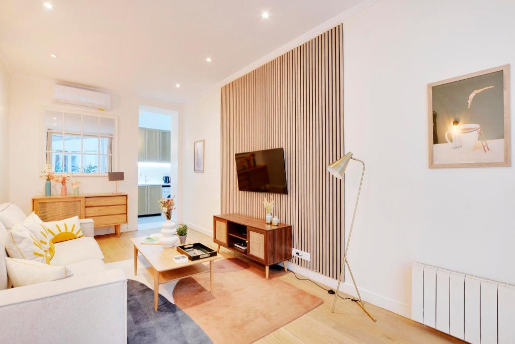 Pick a Flat's Apartment in le Marais - Rue Vieille du Temple