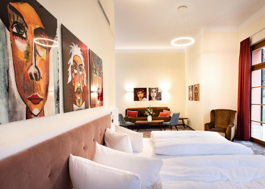 Kim Schlosshotel im Park - Resim 7