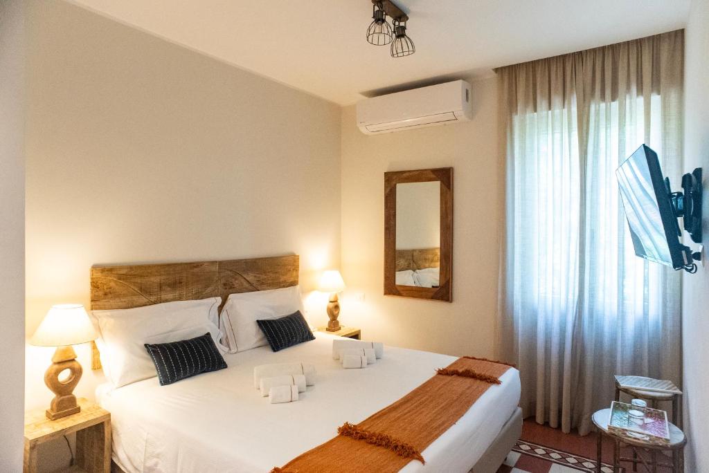 
Standard Double or Twin Room with Garden View
