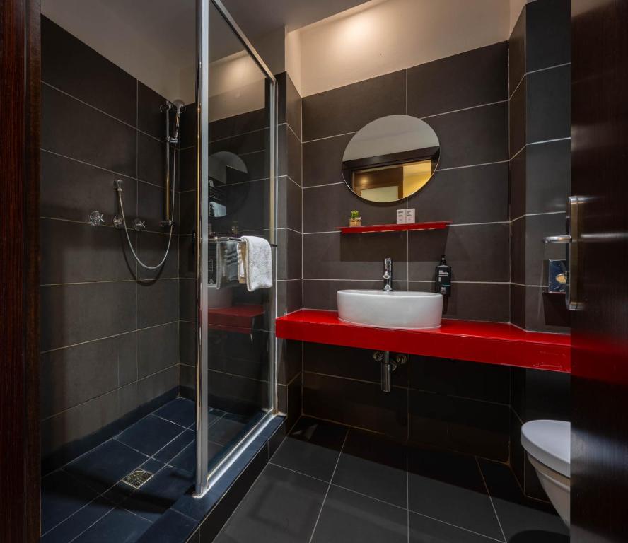 Koupelna v ubytování iH Hotels Milano Watt 13