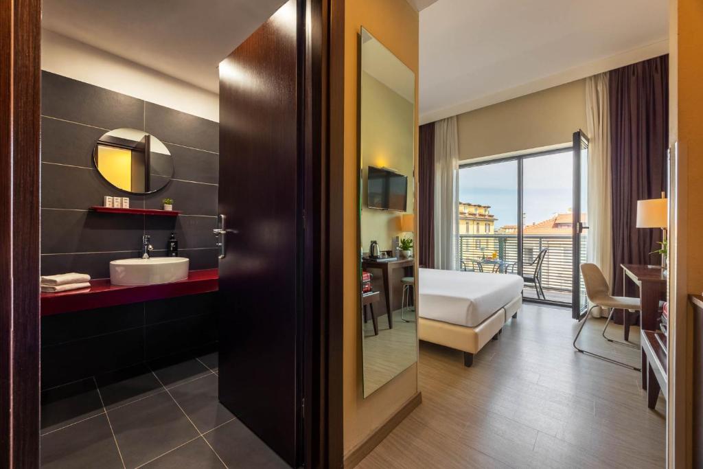 iH Hotels Milano Watt 13 - Resim 38