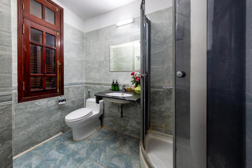 Koupelna v ubytování Hanoi Posh Boutique Hotel