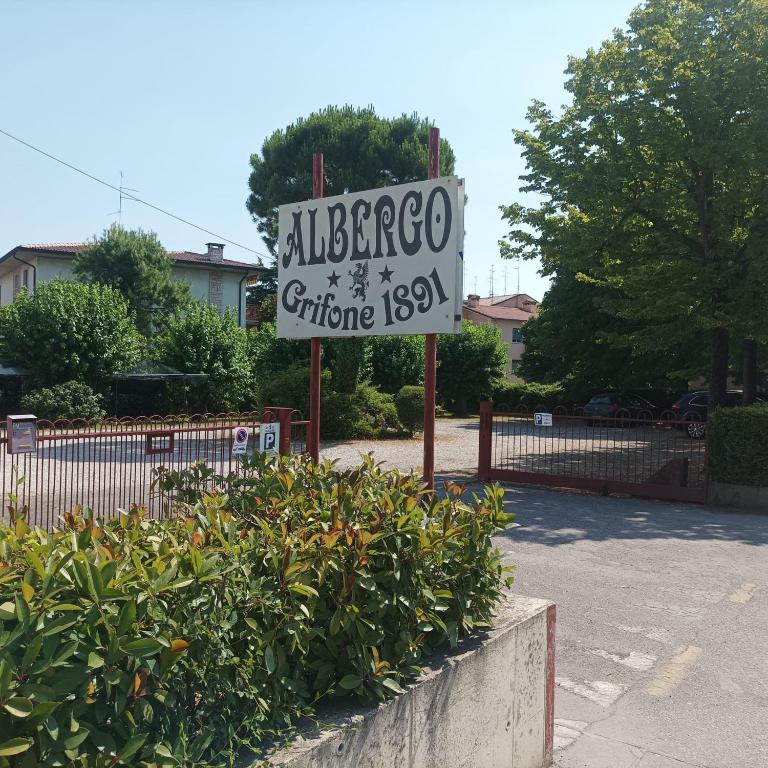 Zdjęcie z galerii obiektu Albergo Grifone 1891 w mieście Peschiera del Garda