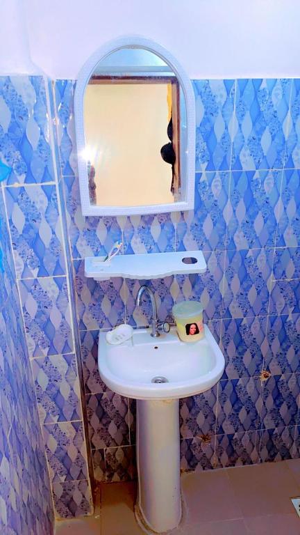 Djilanka Chambre Hote - Habitación Doble Con Baño Privado