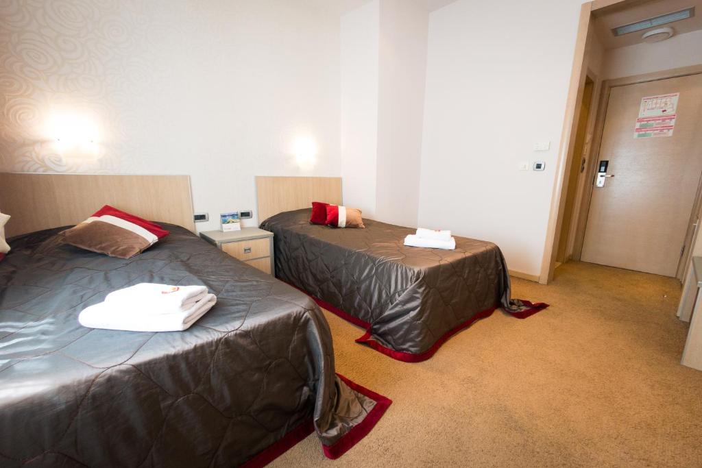 Garni Hotel Vigor - EV station - 双床间