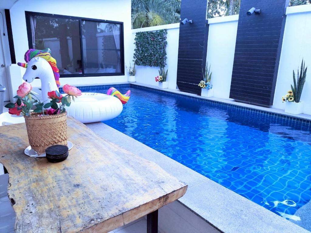 Hunter Hide Pool Villa - Resim 19