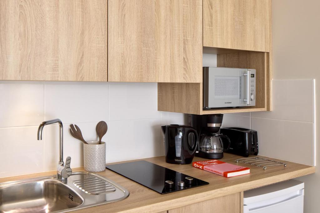 Zenitude Hôtel Résidences Reims - Resim 11