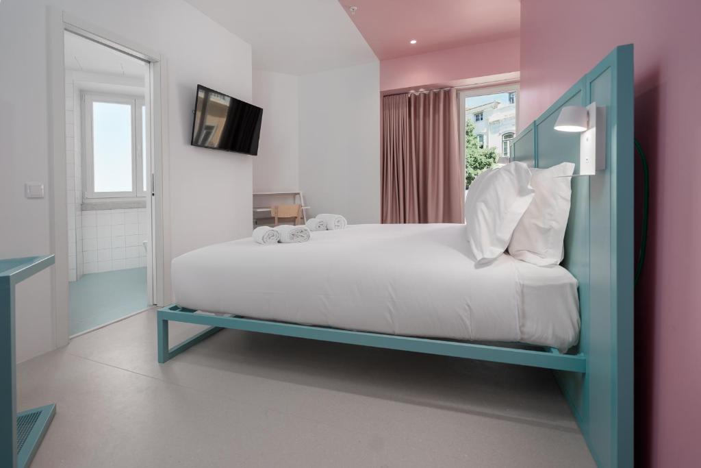 Boavista 83 Hostel Lisbon - 17