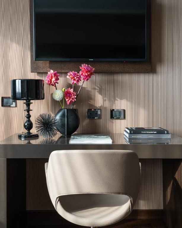 Crowne Plaza Milan City by IHG - Resim 2