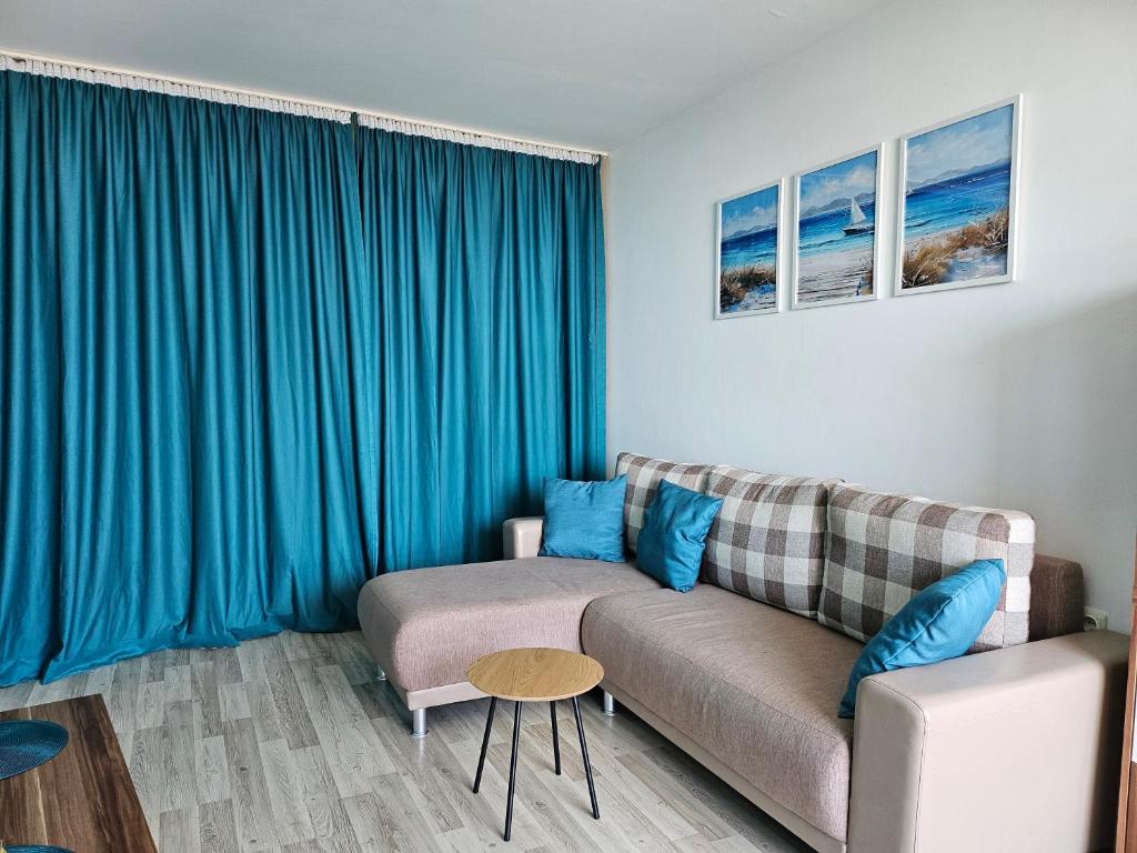 チェルノモレツにある2BR Sea Sunrise View Apartment Happy Placeのギャラリーの写真