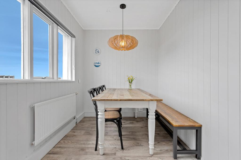 Fotografie z fotogalerie ubytování Ocean Break Cabins v destinaci Sandgerði