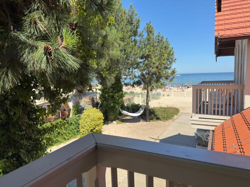 Hotel Zhong Hua - Resim 13