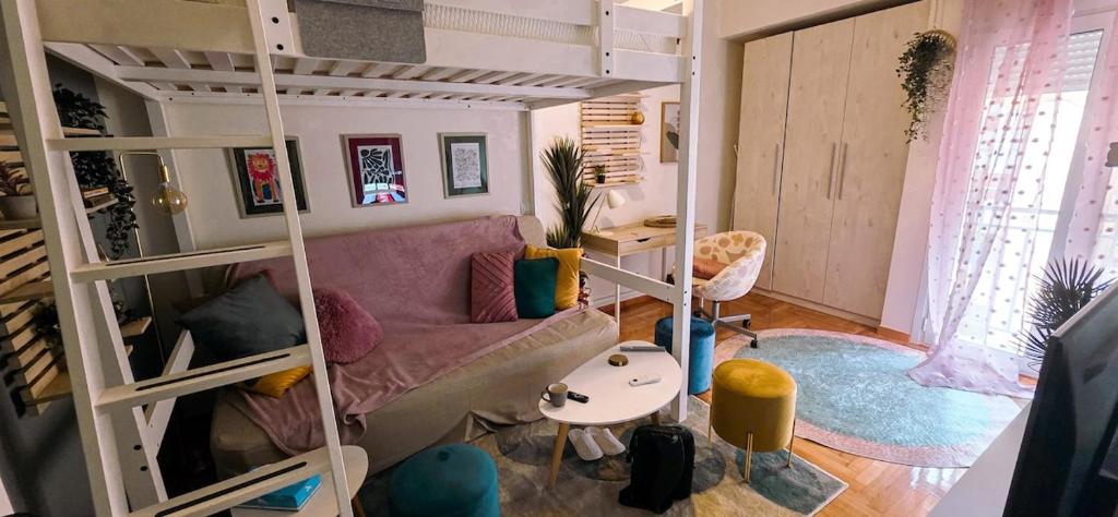 Studio Charm Exarchia