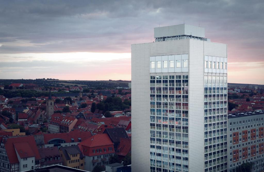 Nespecifikovaný výhled na destinaci Erfurt nebo výhled na město při pohledu z hotelu