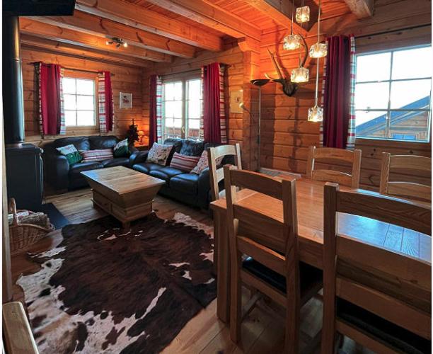 Chalet de Sophie sur piste / ski aux pieds