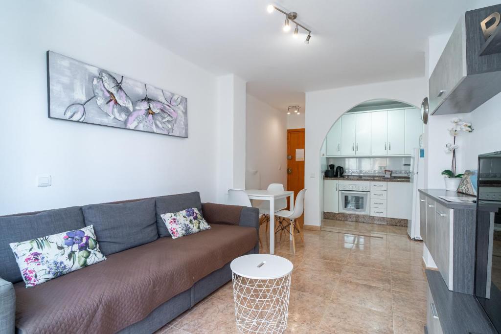 Kuchnia lub aneks kuchenny w obiekcie Apartmento Caribe Centro Casasol